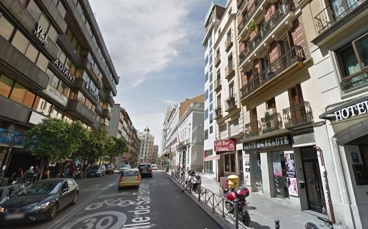Apartmán Ap Edificio Gran Via -Quinto Piso Sin Ascensor- Madrid Exteriér fotografie